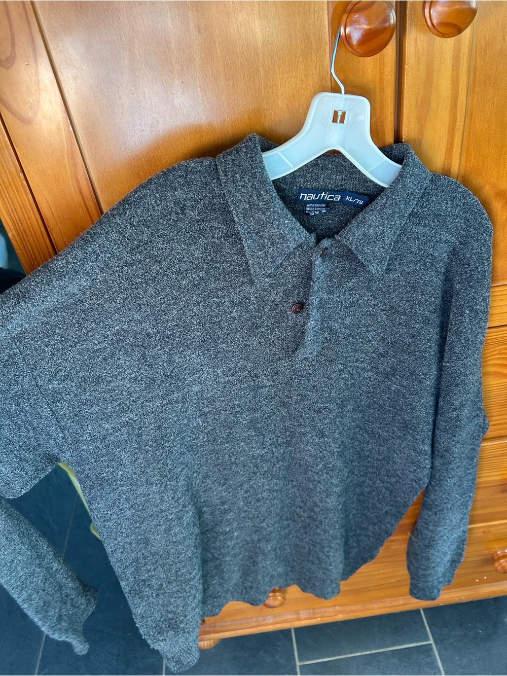 Nautica Men's Dark Charcoal Heather sweater 82% wool 18%nylon